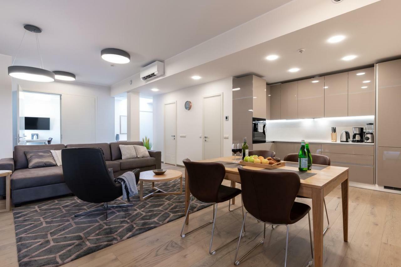 Central Lootsi Penthouse Tallinn Buitenkant foto